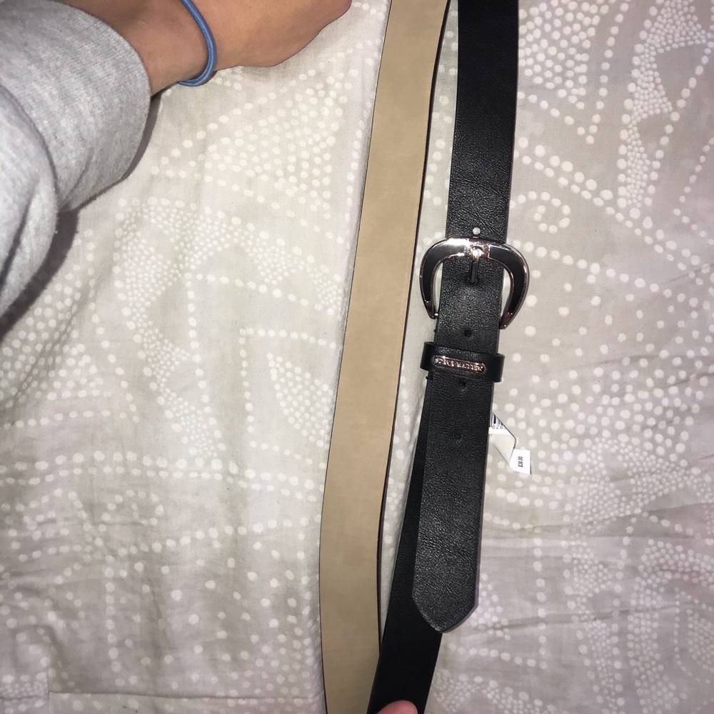 Never worn Steve Madden belt